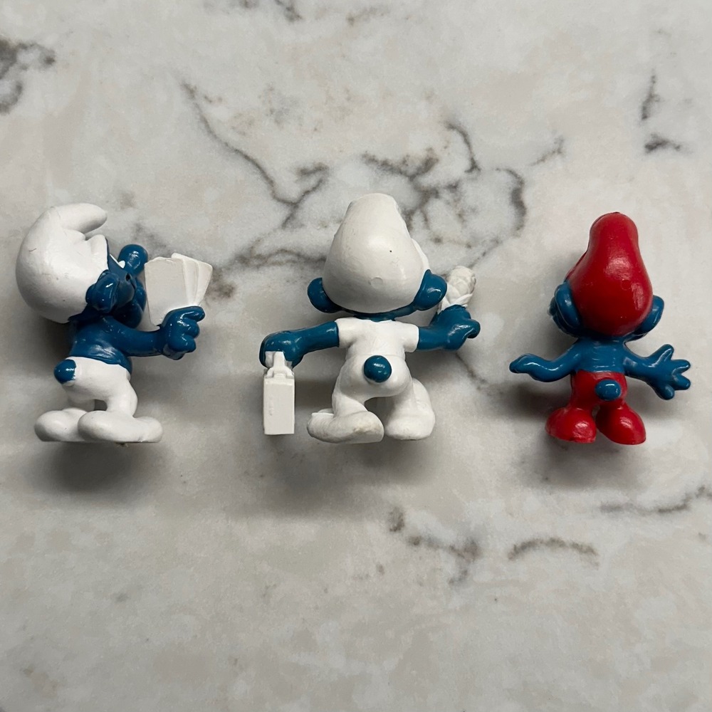 Vintage Smurfs PVC Figures Lot of 7 Peyo Schleich Papa Smurf Miniature Toys - Picture 8 of 16
